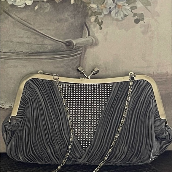 Vintage Gray Pleated Silver Sequins Detachable Chain Clutch/Crossbody Purse - Picture 7 of 7